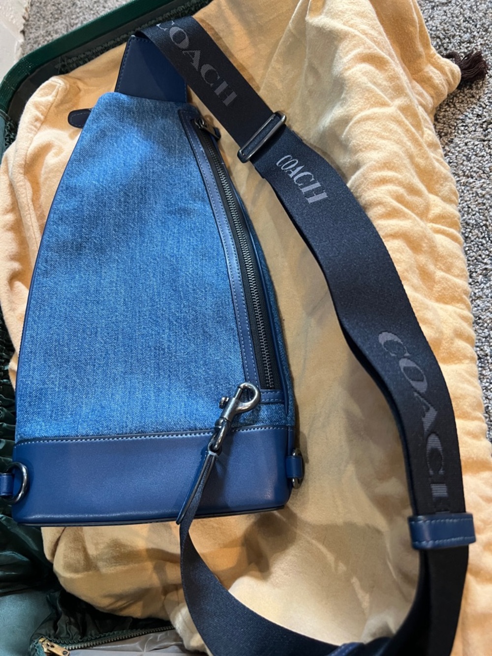 RARE Coach Purse (Crossbody Bag). Denim and Navy Leather Sling Belt Bag - Picture 9 of 14